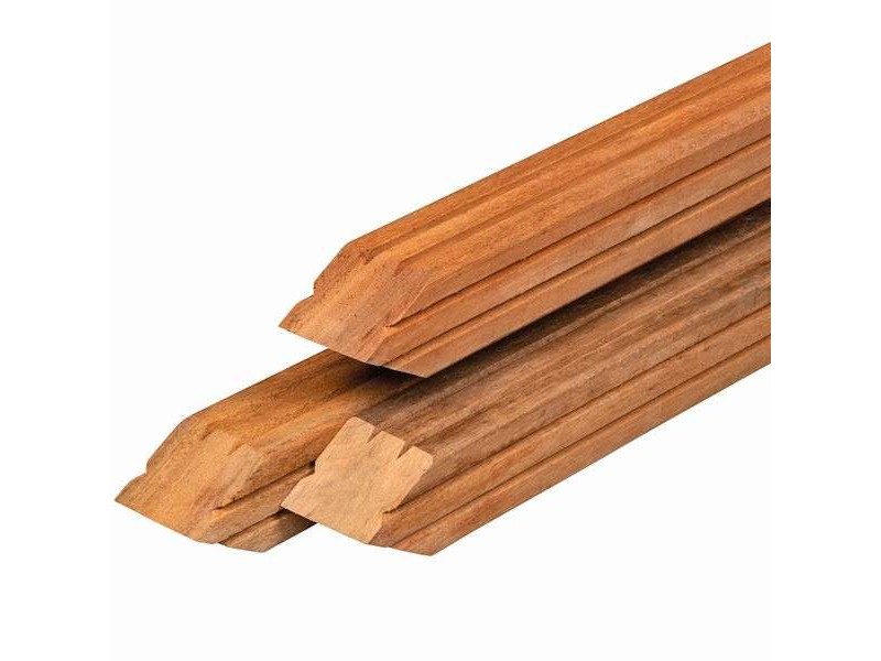 Poteau en bois dur avec pointe 6.5x6.5